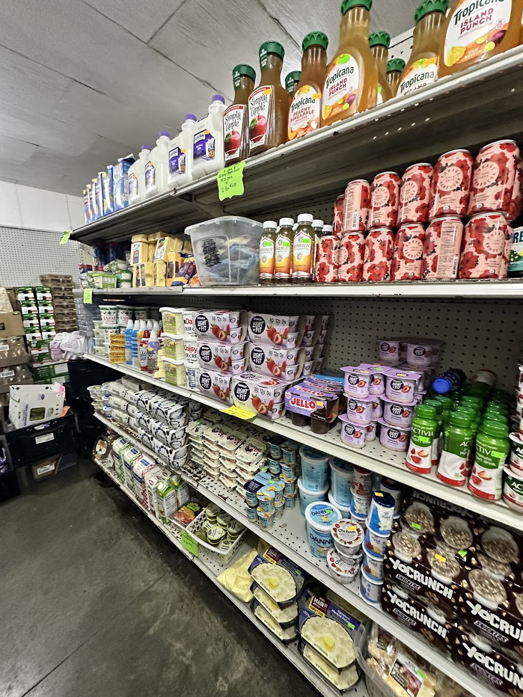 Kurtz Salvage Grocery | 16777 Shedd Rd, Middlefield, OH 44062, USA | Phone: (440) 632-5623