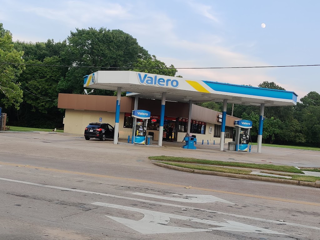 Valero | 101 E Walker St, League City, TX 77573, USA | Phone: (210) 345-2000