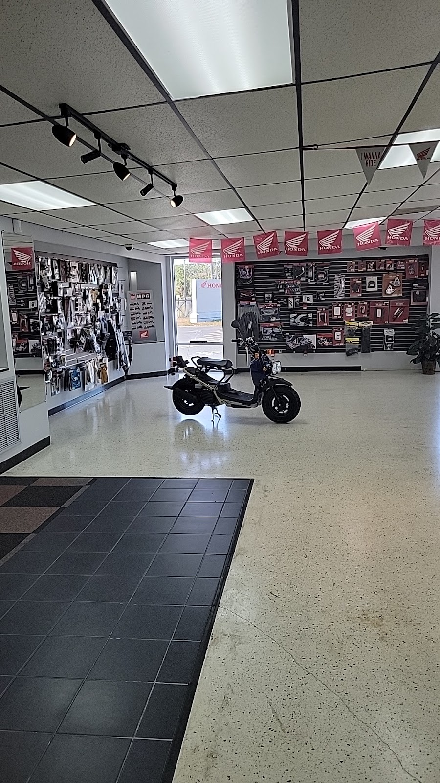 Action Honda | 15628 US-19, Hudson, FL 34667, USA | Phone: (727) 868-6308