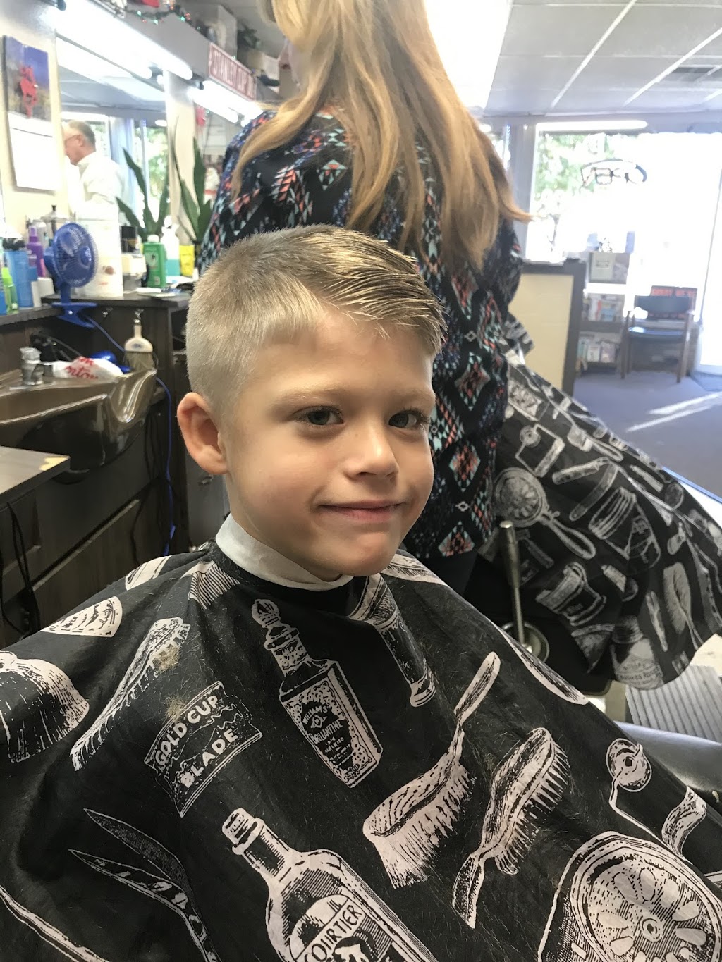 Allen Park Barber & Styling | 18637 Ecorse Rd, Allen Park, MI 48101 | Phone: (313) 382-6675