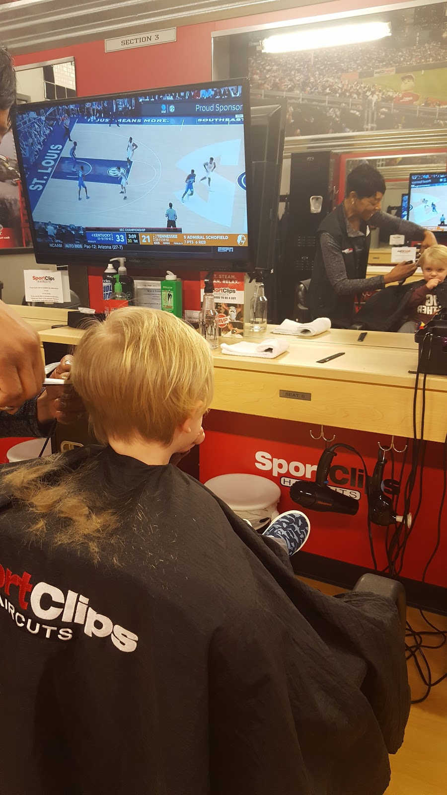 Sport Clips Haircuts of Hermitage Commons | 5205 Old Hickory Blvd Suite #103, Hermitage, TN 37076 | Phone: (615) 982-6157