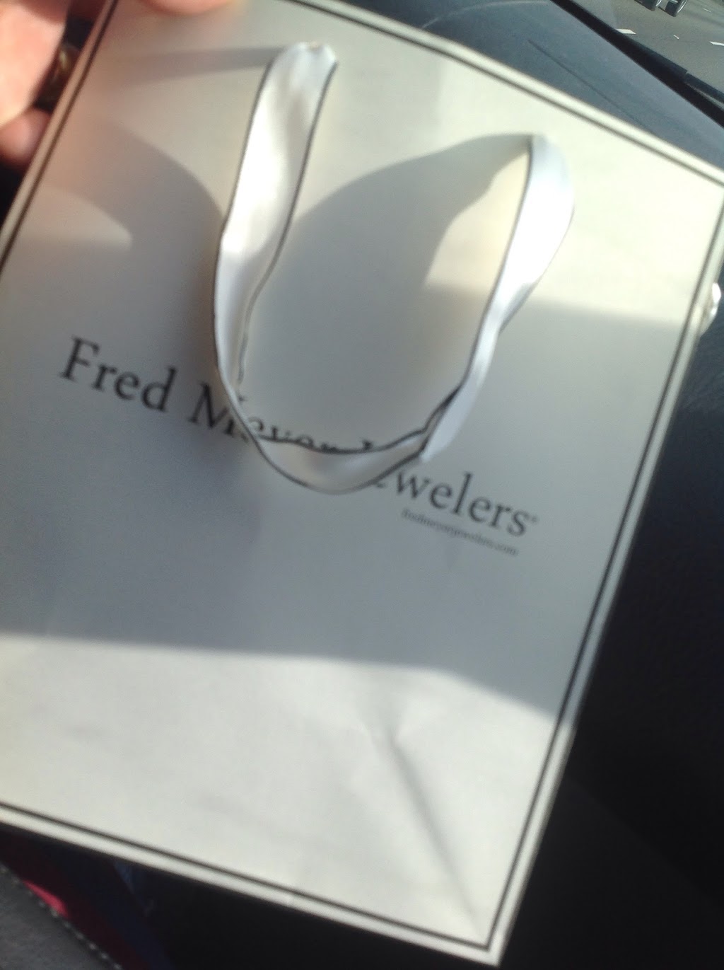 Fred Meyer Jewelers | 22075 NE Imbrie Dr, Hillsboro, OR 97124, USA | Phone: (503) 747-1115