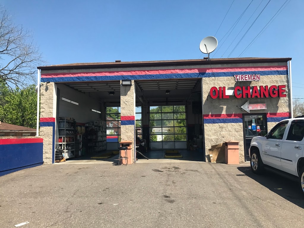 Tireman Oil Change | 14628 Tireman Ave, Detroit, MI 48228, USA | Phone: (313) 581-1860