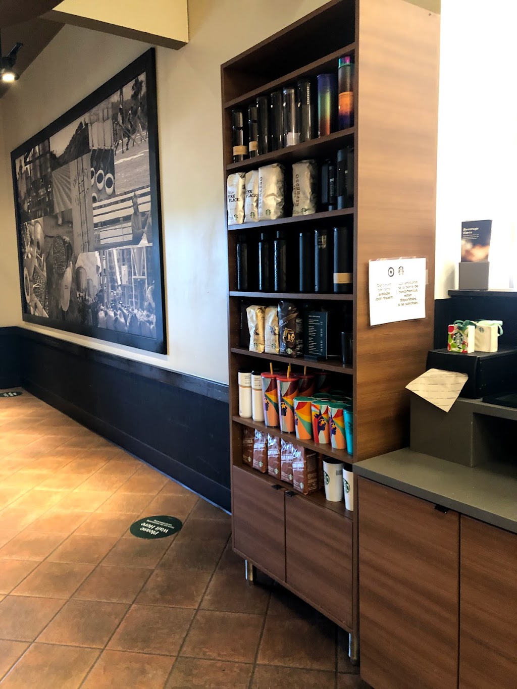 Starbucks | 4802 County Rd 101, Minnetonka, MN 55345, USA | Phone: (952) 401-3830