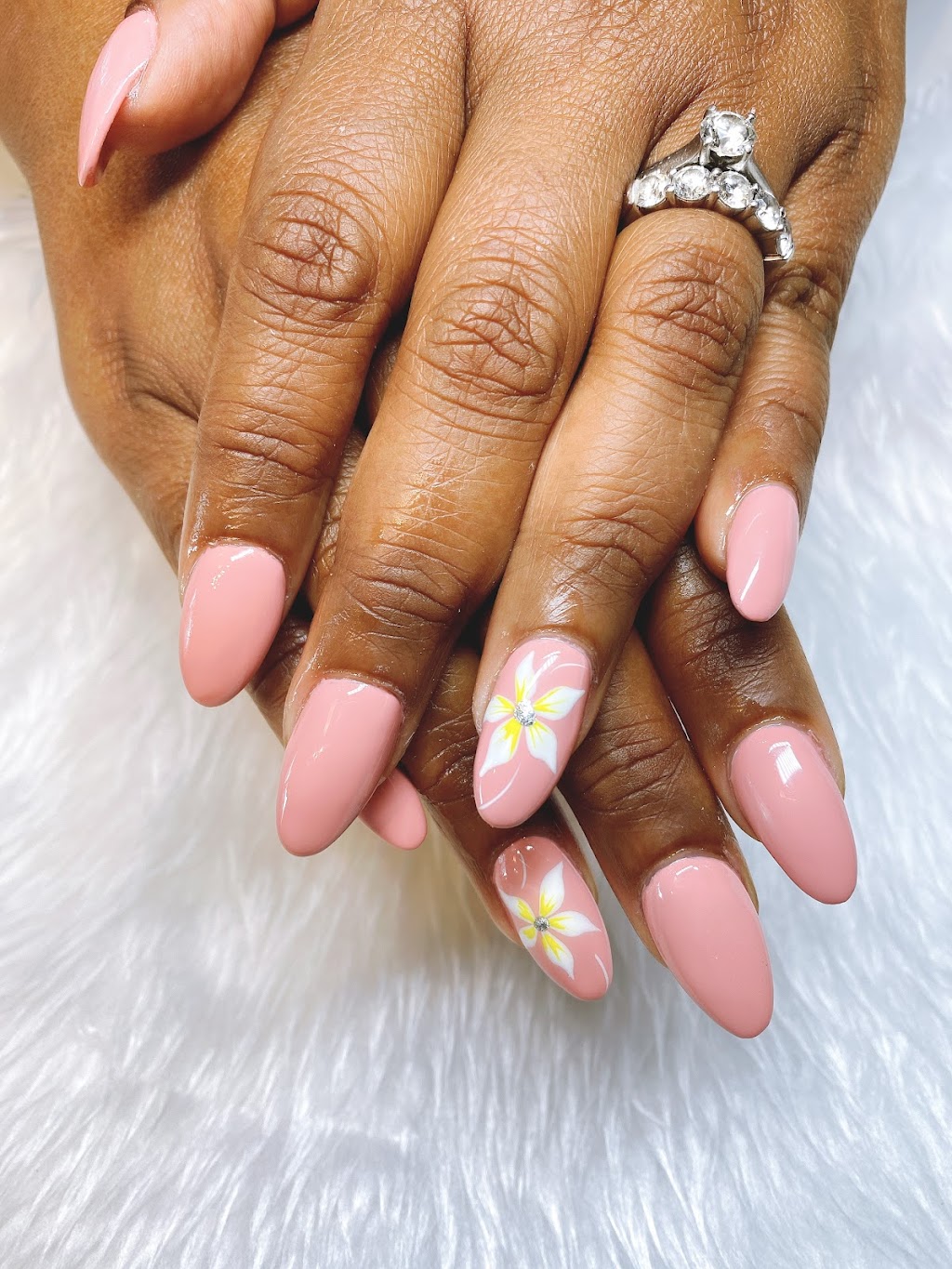 Nina Nails & Spa | 613 N Pottstown Pike, Exton, PA 19341, USA | Phone: (484) 879-6236