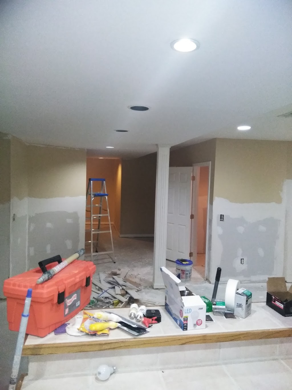 Porterfield Professional Painting | 920 S Main St, Independence, MO 64050 | Phone: (816) 423-9396