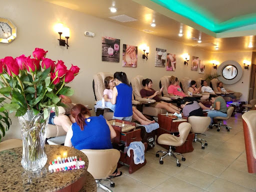 Bella Nails & Spa Red Oak | 237 East Ovilla Road, Red Oak, TX 75154, USA | Phone: (469) 820-9045