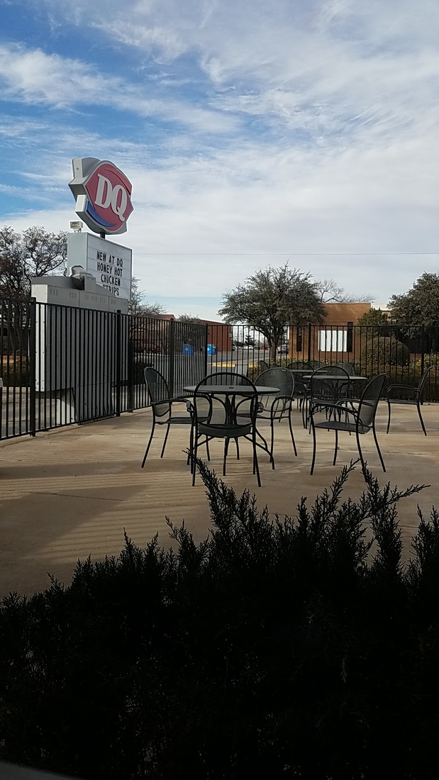 Dairy Queen | 120 W Broadway St, Brownfield, TX 79316, USA | Phone: (806) 637-2013