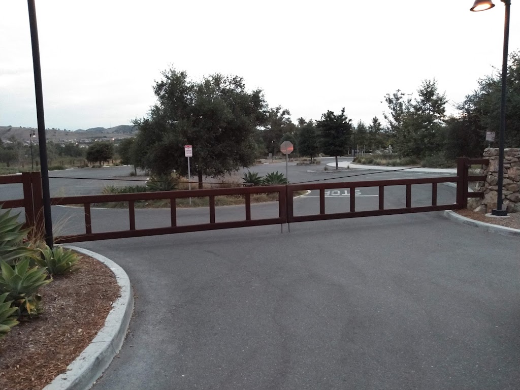 Sendero Field Gate | 29413 CA-74, Mission Viejo, CA 92675, USA | Phone: (949) 625-6500