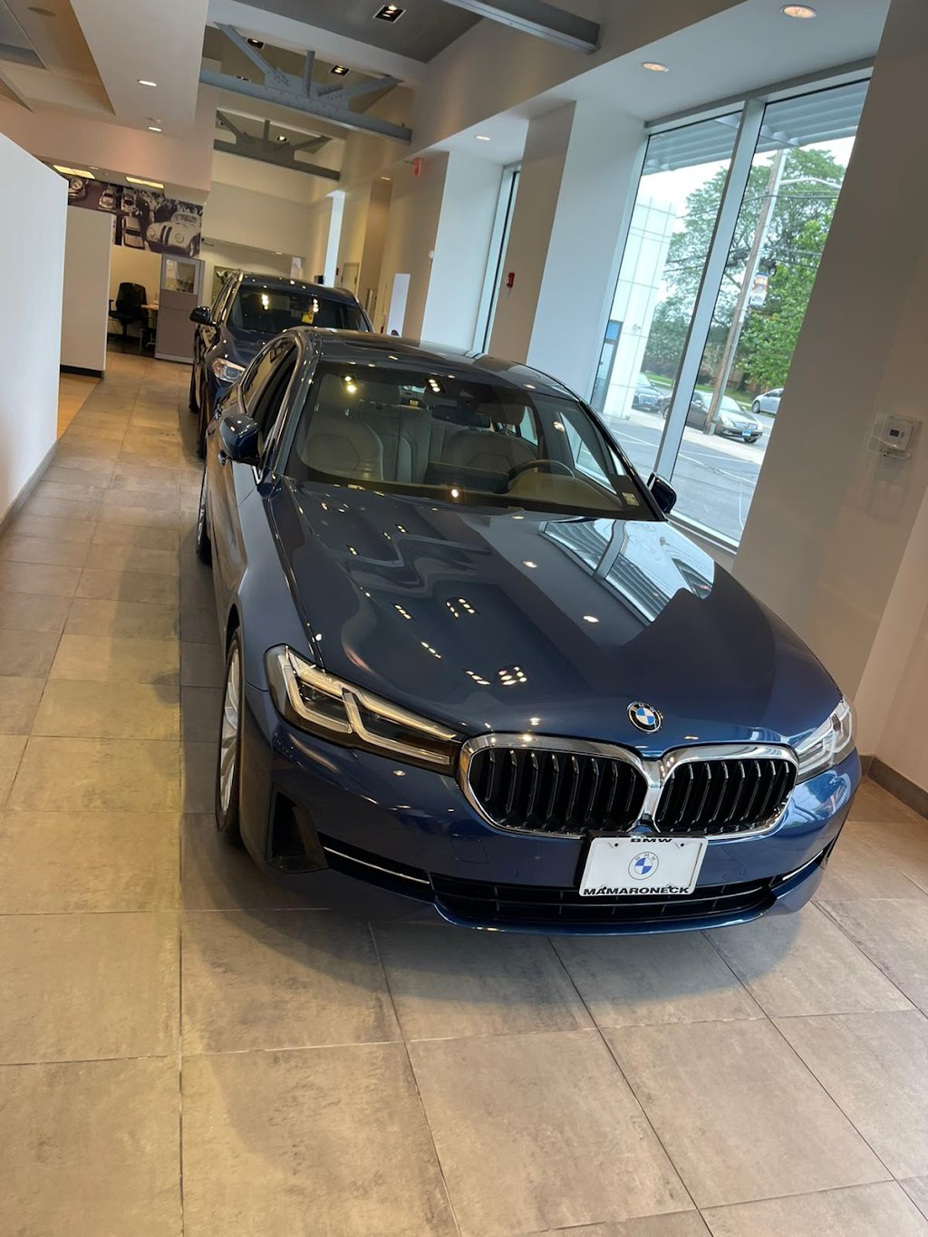 BMW of Mamaroneck | 236 W Boston Post Rd, Mamaroneck, NY 10543, USA | Phone: (914) 908-5088