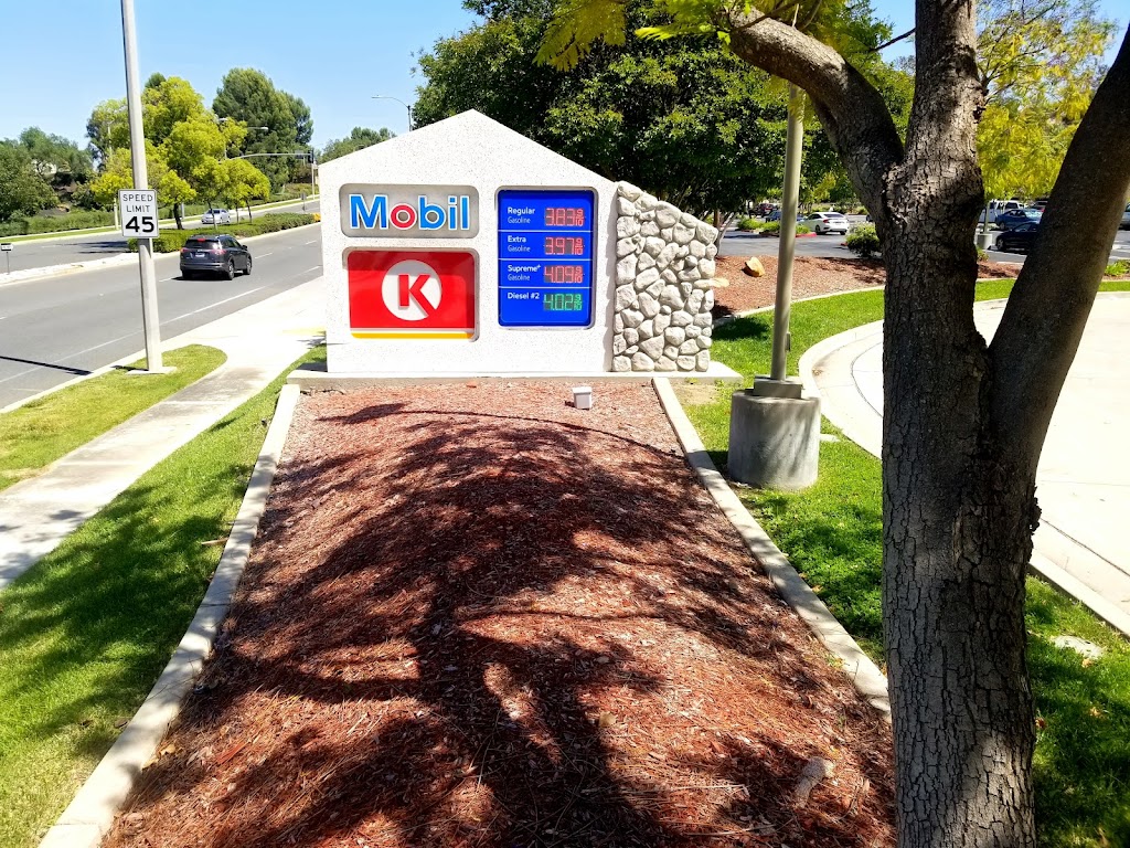 Mobil | 14220 Chino Hills Pkwy, Chino Hills, CA 91709, USA | Phone: (909) 465-6189