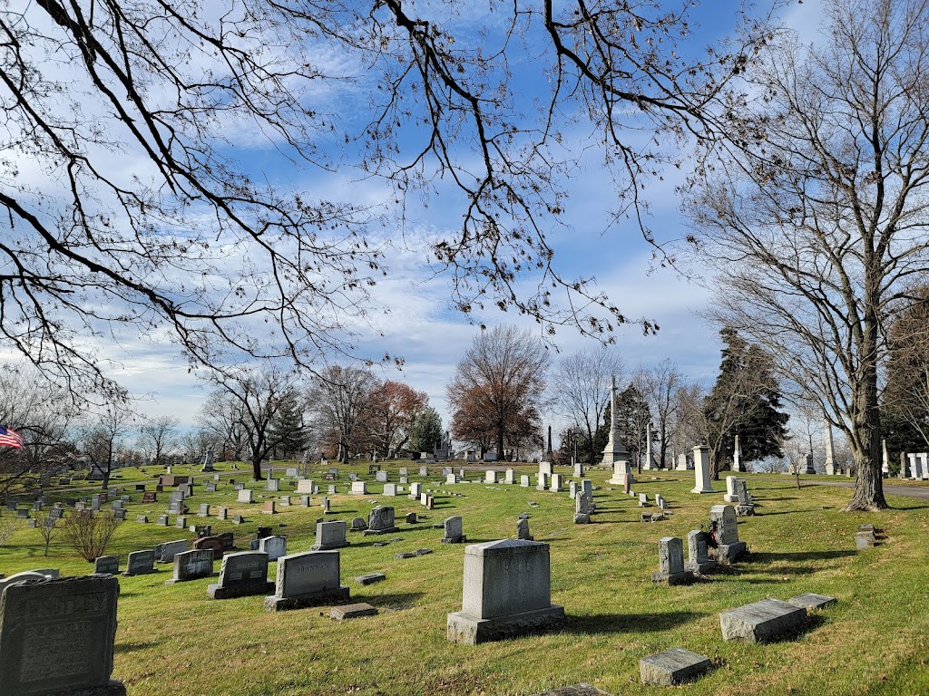 Battle Grove Cemetery | 531 E Pike St, Cynthiana, KY 41031, USA | Phone: (859) 234-5323