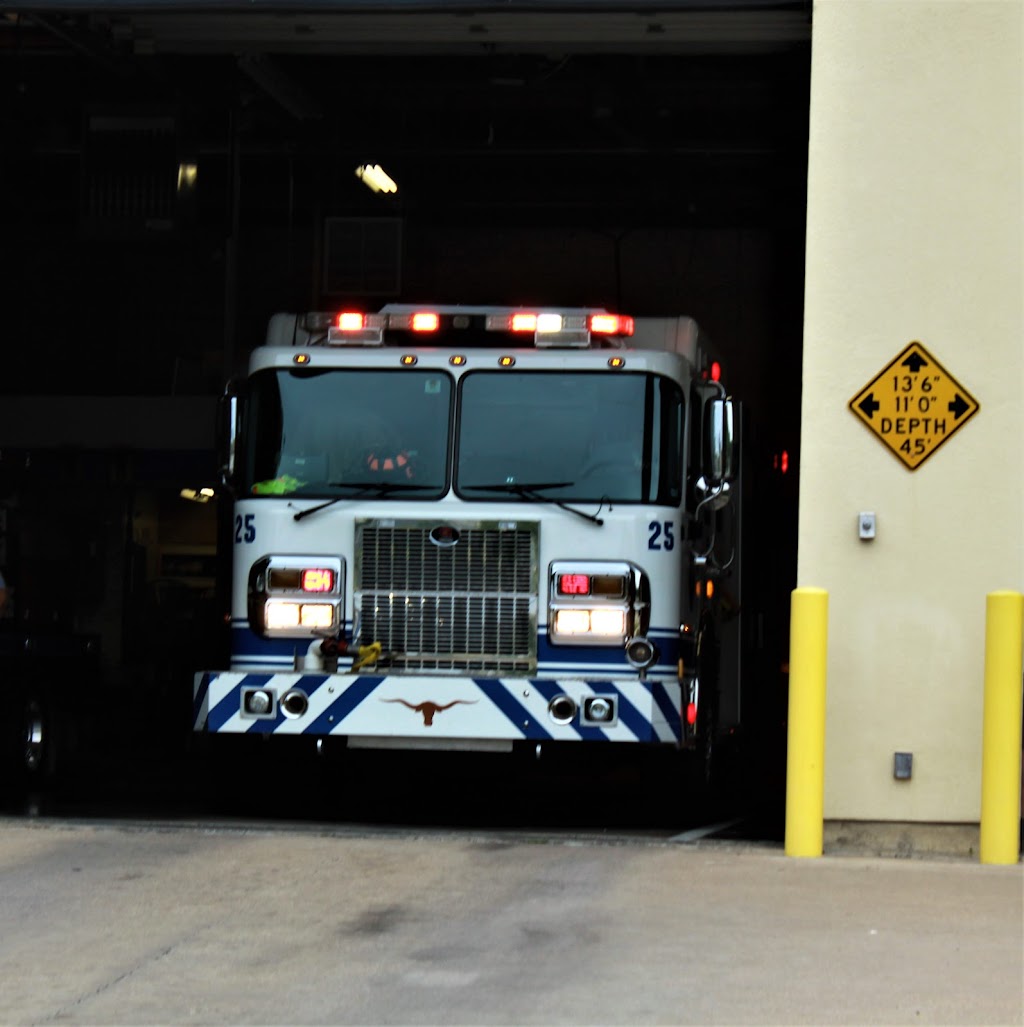 Fort Worth Fire Department - Station 25 | 3801 N Main St, Fort Worth, TX 76106, USA | Phone: (817) 392-6800