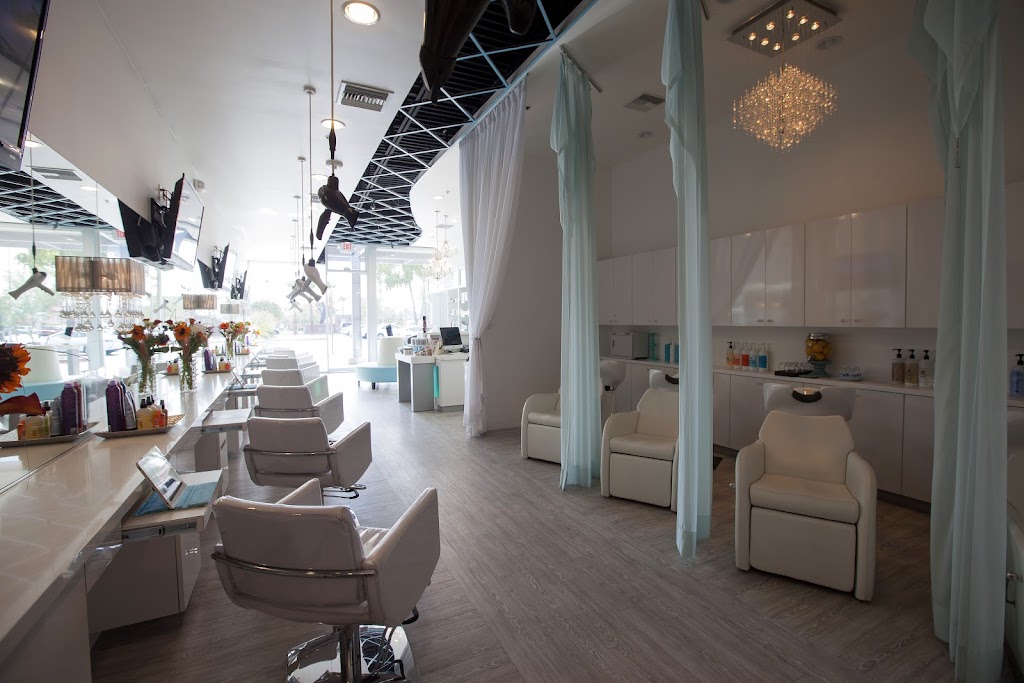 Primp and Blow Phoenix Biltmore | 2131 E Camelback Rd Suite 101, Phoenix, AZ 85016, USA | Phone: (602) 957-1000