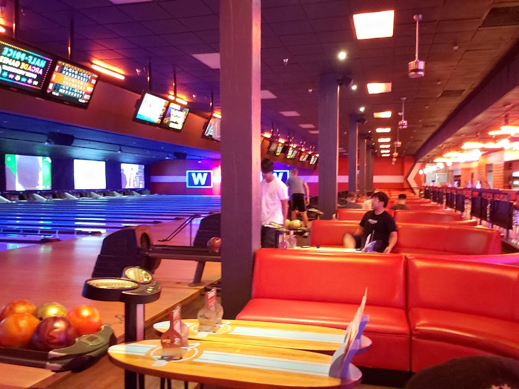 Bowlero | 18811 Carmenita Rd, Cerritos, CA 90703, USA | Phone: (562) 924-9363