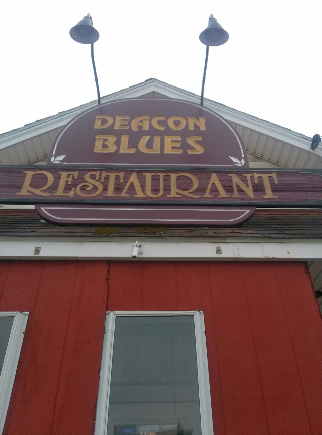 Deacon Blues | 806 25th St, Watervliet, NY 12189, USA | Phone: (518) 273-8988