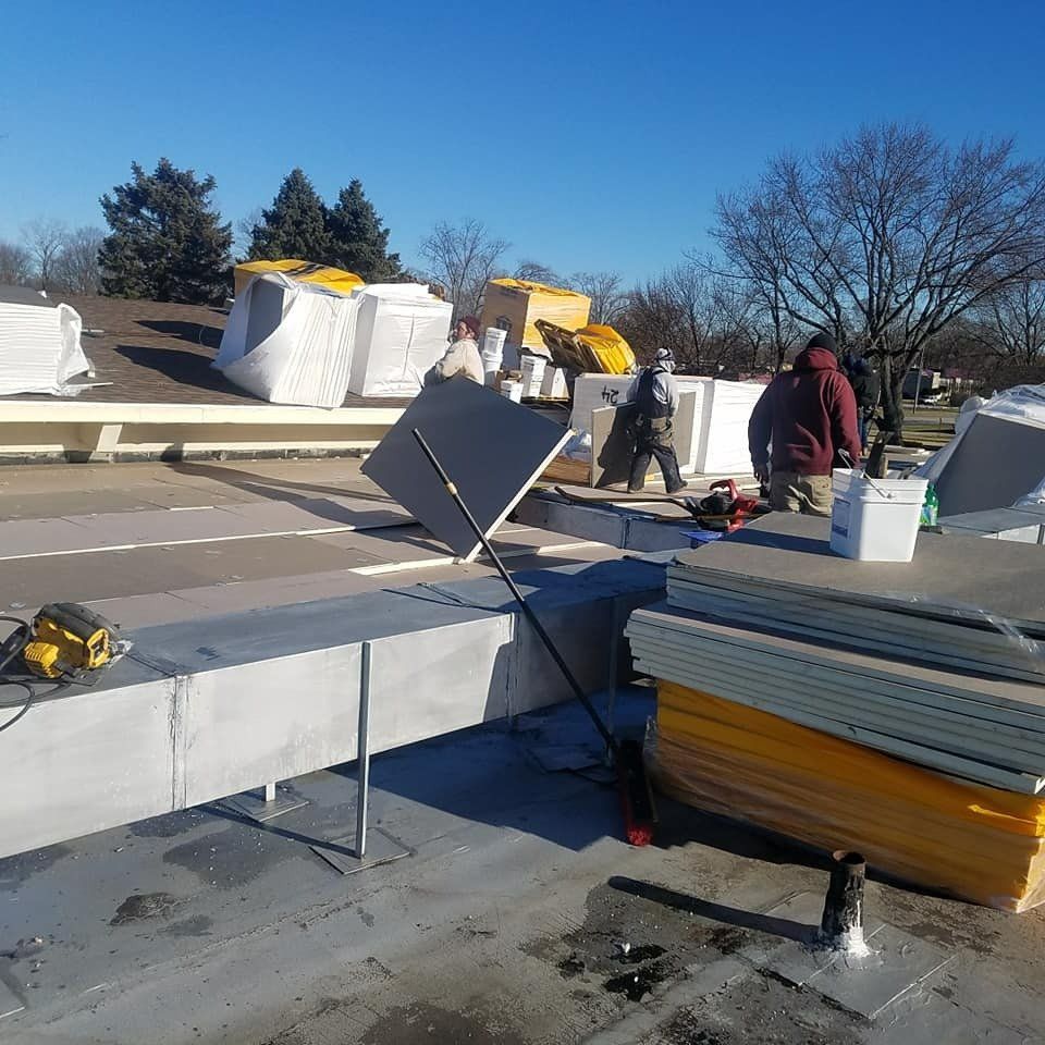 Diversified Roofing | 779 W Michigan Ave, Saline, MI 48176, USA | Phone: (734) 429-5840