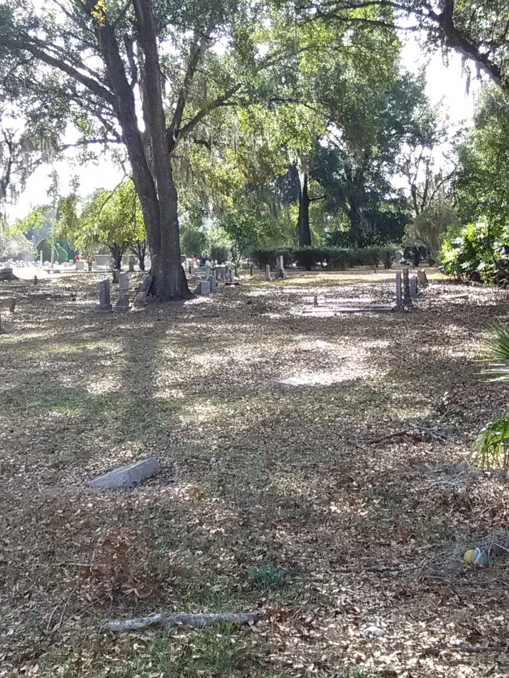 Seffner Cemetery | 609 E Wheeler Rd, Seffner, FL 33584, USA | Phone: (813) 689-4412