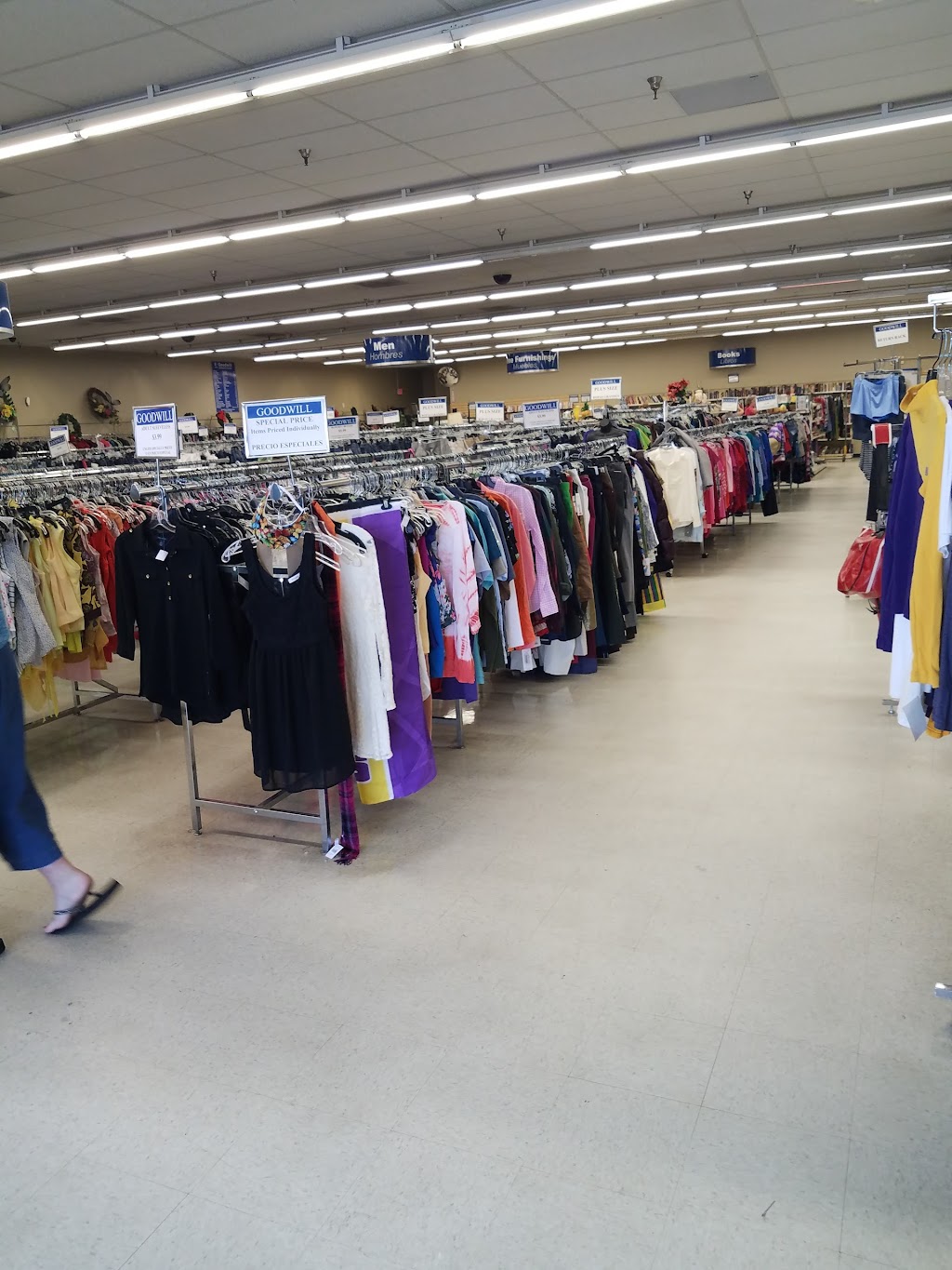 Goodwill Industries of Southeastern Louisiana | 29770 Walker South Rd, Walker, LA 70785, USA | Phone: (225) 667-3668