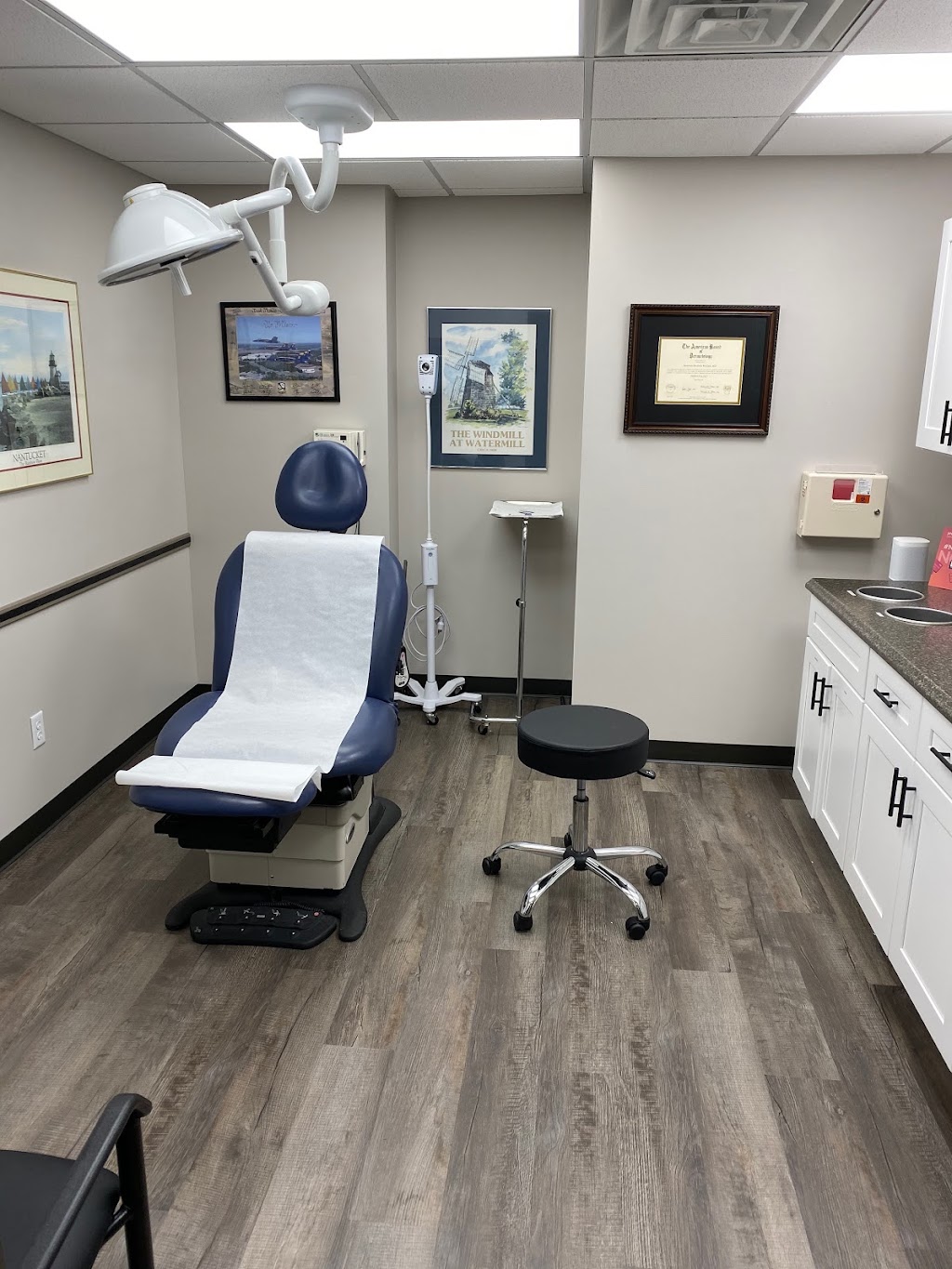 Three Rivers Dermatology | 980 Beaver Grade Rd # 10A, Coraopolis, PA 15108, USA | Phone: (412) 262-4911