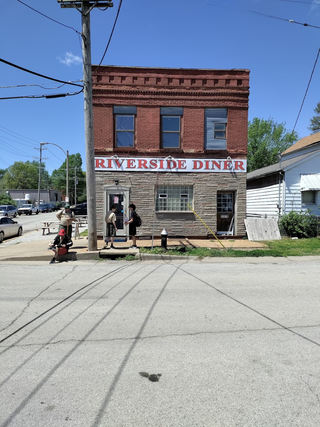 Riverside Diner | 8129 Reilly Ave, St. Louis, MO 63111, USA | Phone: (314) 240-5566