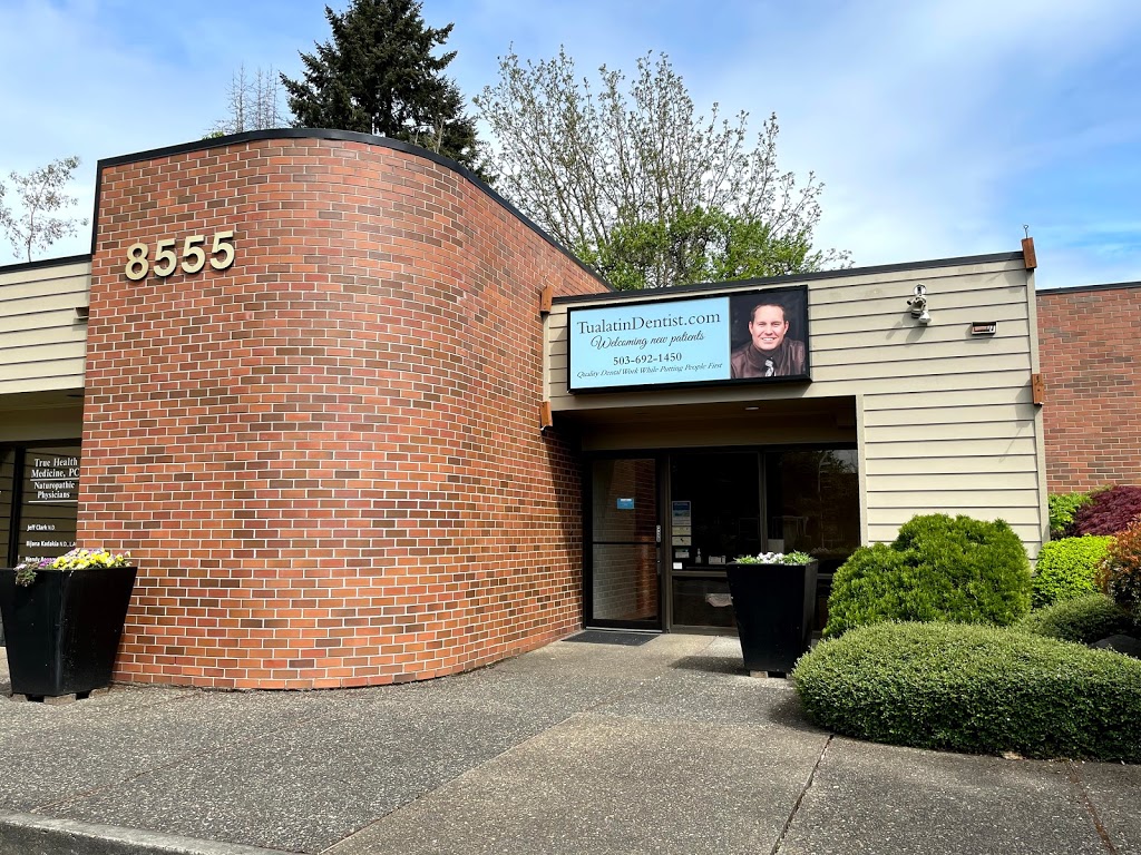 Tualatin Family & Cosmetic Dentistry | 8555 SW Tualatin Rd, Tualatin, OR 97062, USA | Phone: (503) 692-1450