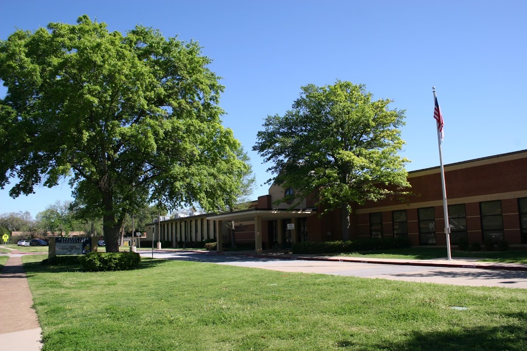 Harrison Lane Elementary | 1000 Harrison Ln, Hurst, TX 76053, USA | Phone: (817) 399-3510