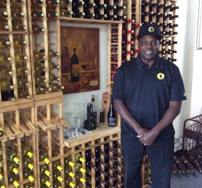 JWs Wine Cellar | 724 E Main St, Trotwood, OH 45426, USA | Phone: (937) 529-4739