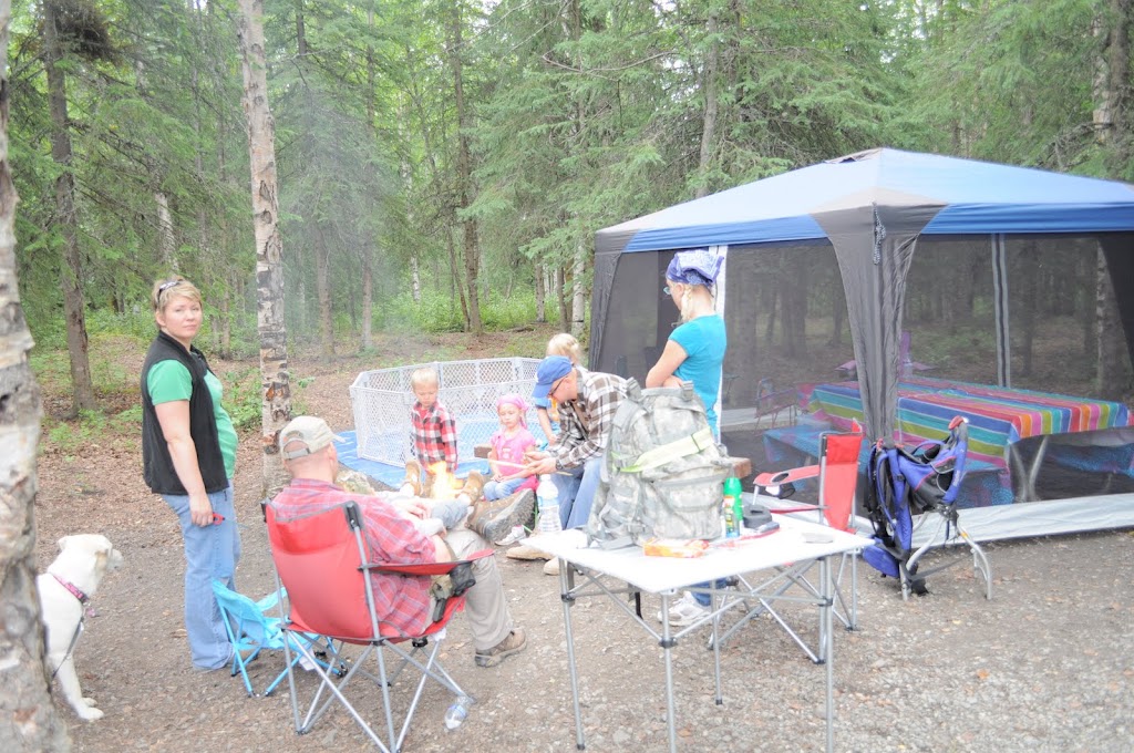 Great Holiday Campgrounds | 16905 North Shore Dr, Wasilla, AK 99654, USA | Phone: (907) 240-9797