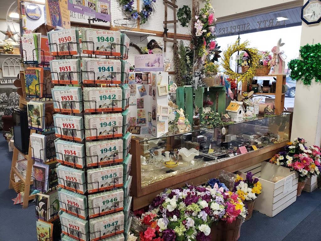 Craft & Antique Mall | 60 Airport Plz, Bethalto, IL 62010, USA | Phone: (618) 377-9307