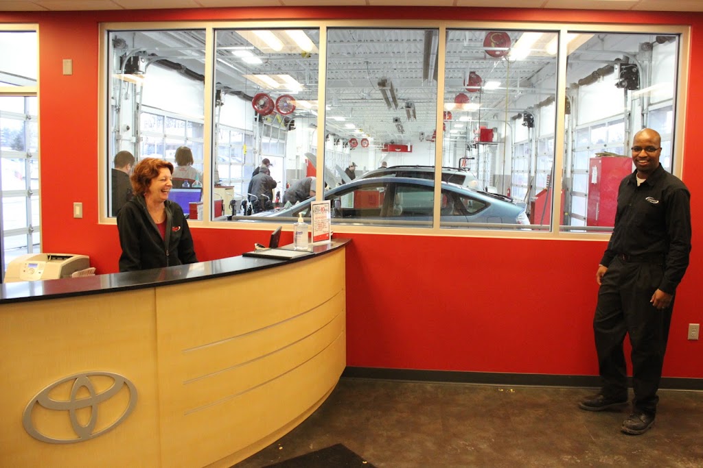 Smart Toyota Express Lube | 5901 Odana Rd, Madison, WI 53719 | Phone: (608) 275-7808