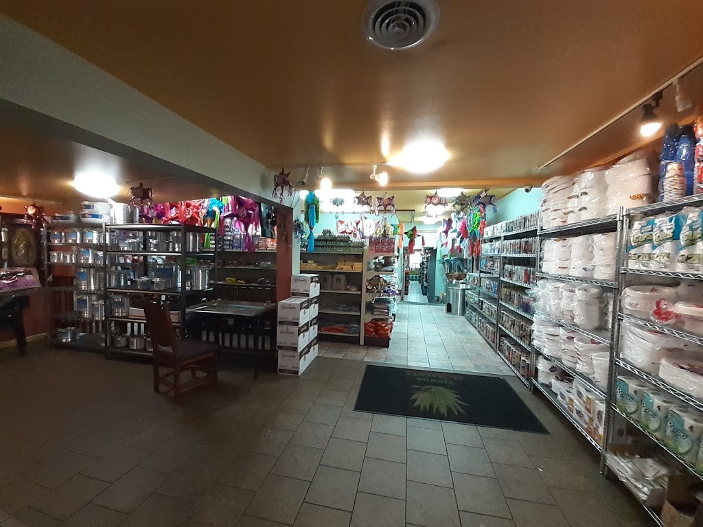 Tienda El Maguey | 8402 Collinsville Rd, Collinsville, IL 62234, USA | Phone: (618) 345-3042