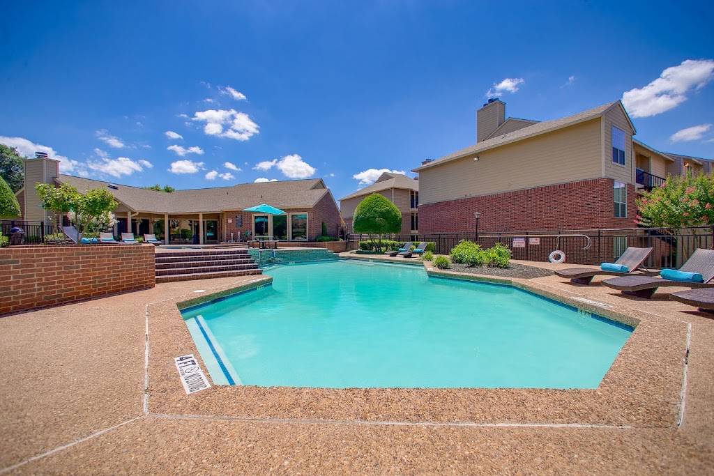 Cross Creek Apartments | 7401 Alma Dr, Plano, TX 75025, USA | Phone: (469) 464-5653