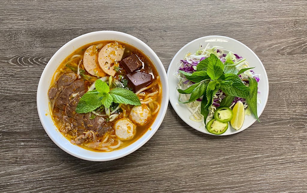 Pho Seven | 18050 Hesperian Blvd, San Lorenzo, CA 94580, USA | Phone: (510) 398-8160