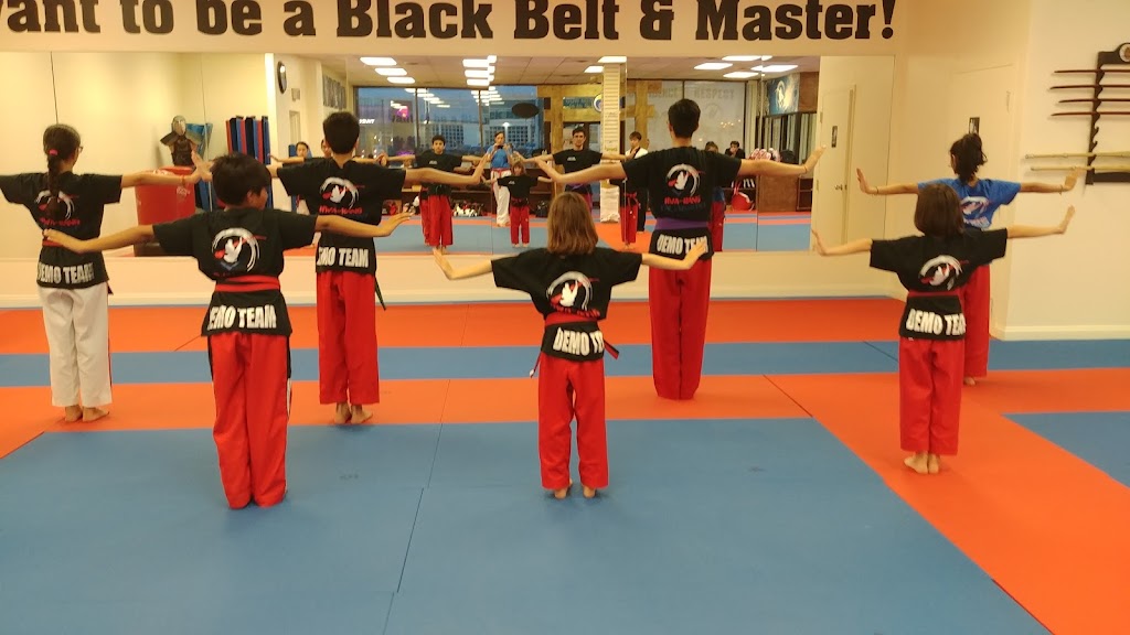 Black Belt World Taekwondo in Piscataway | 1032 Stelton Rd, Piscataway, NJ 08854, USA | Phone: (732) 465-1111