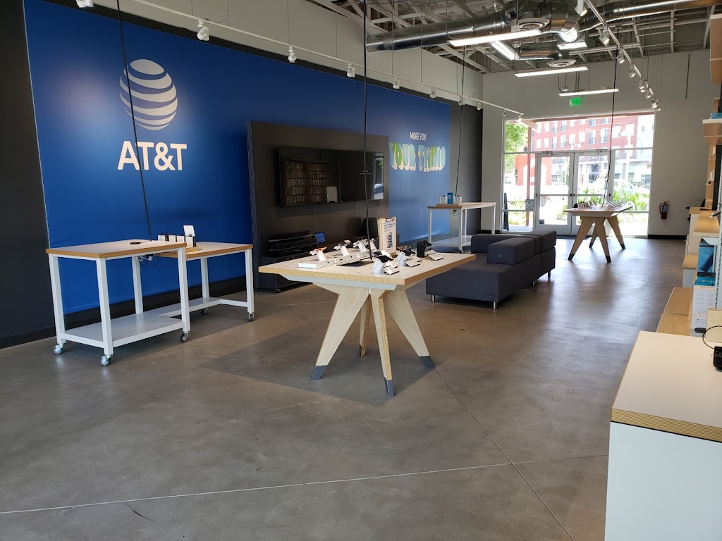 AT&T Store | 1818 Sylvan Ave Ste. C150, Dallas, TX 75208 | Phone: (469) 983-8731