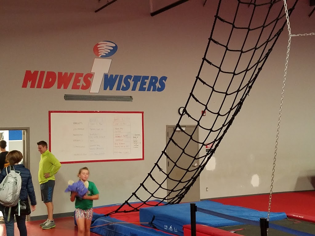 Midwest Twisters | 6104 N Illinois St, Fairview Heights, IL 62208, USA | Phone: (618) 628-3553