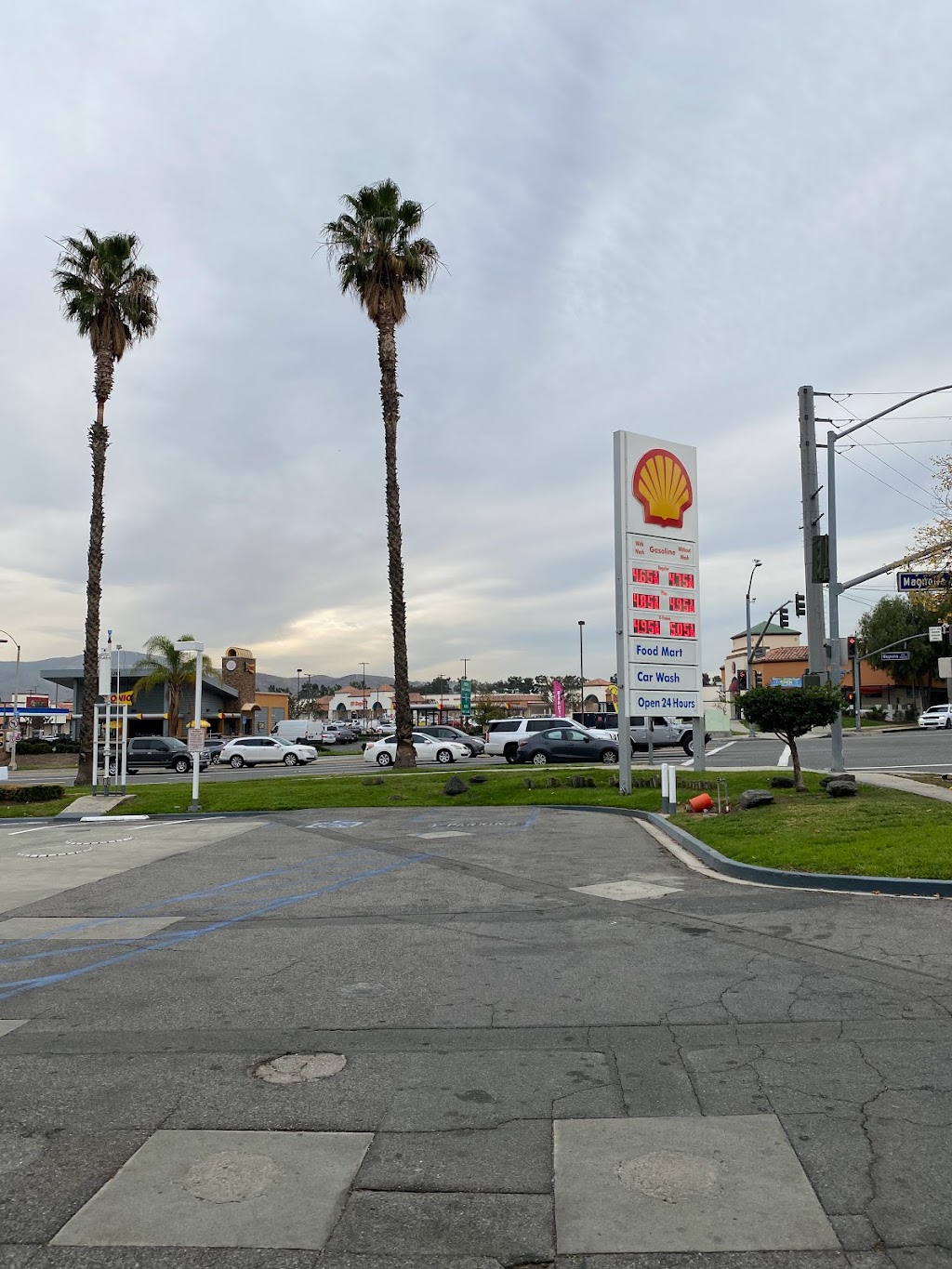 Shell | 1205 Magnolia Ave, Corona, CA 92879, USA | Phone: (951) 272-0696