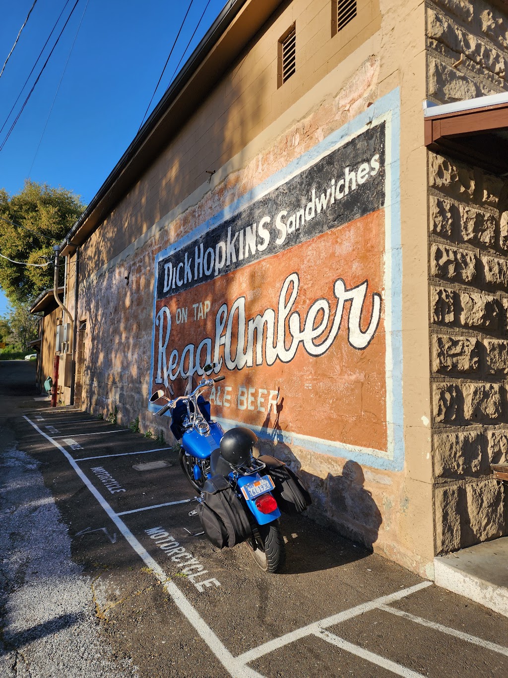 Poor Reds BBQ | 6221 Pleasant Valley Rd, El Dorado, CA 95623, USA | Phone: (530) 622-2901
