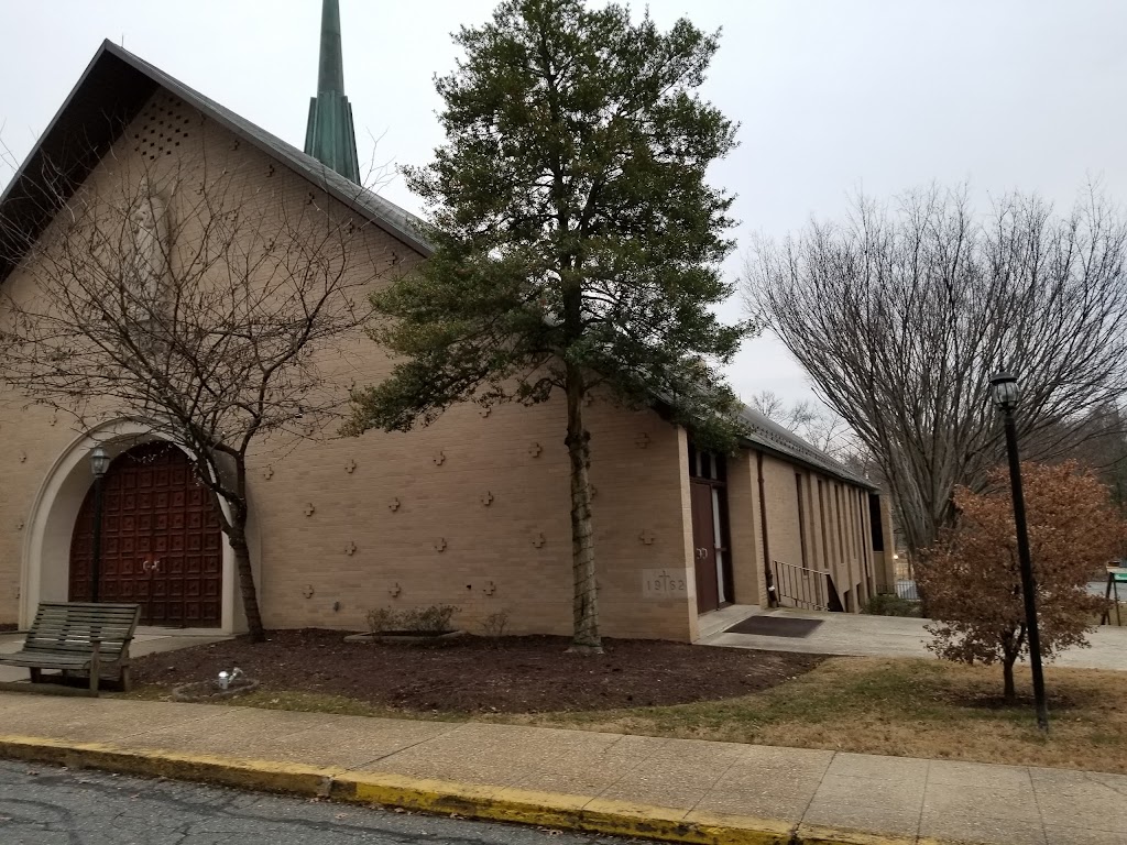 St. Hugh of Grenoble Church | 135 Crescent Rd, Greenbelt, MD 20770, USA | Phone: (301) 474-4322