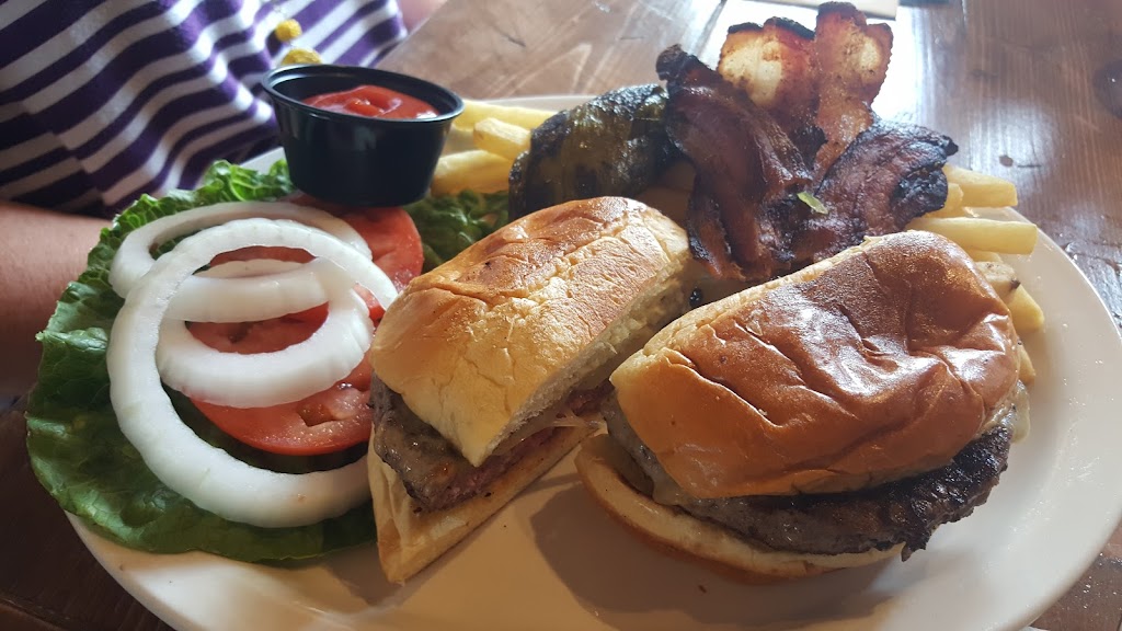 El Patio Rio | 3851 Rio Grande Blvd NW, Albuquerque, NM 87107, USA | Phone: (505) 433-4499