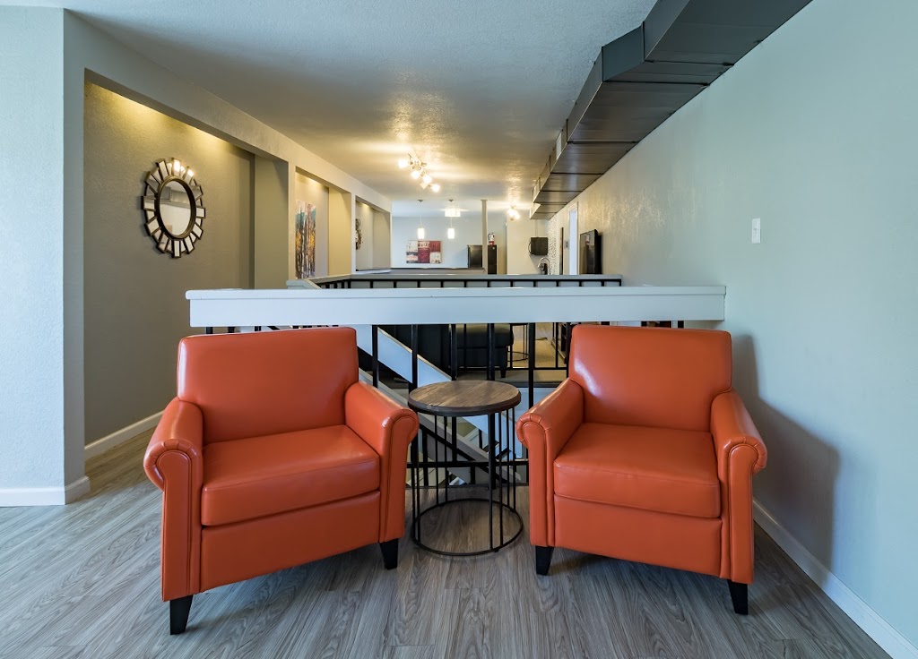 Woods of Ridgmar Apartments | 2200 Taxco Rd, Fort Worth, TX 76116, USA | Phone: (817) 731-1261
