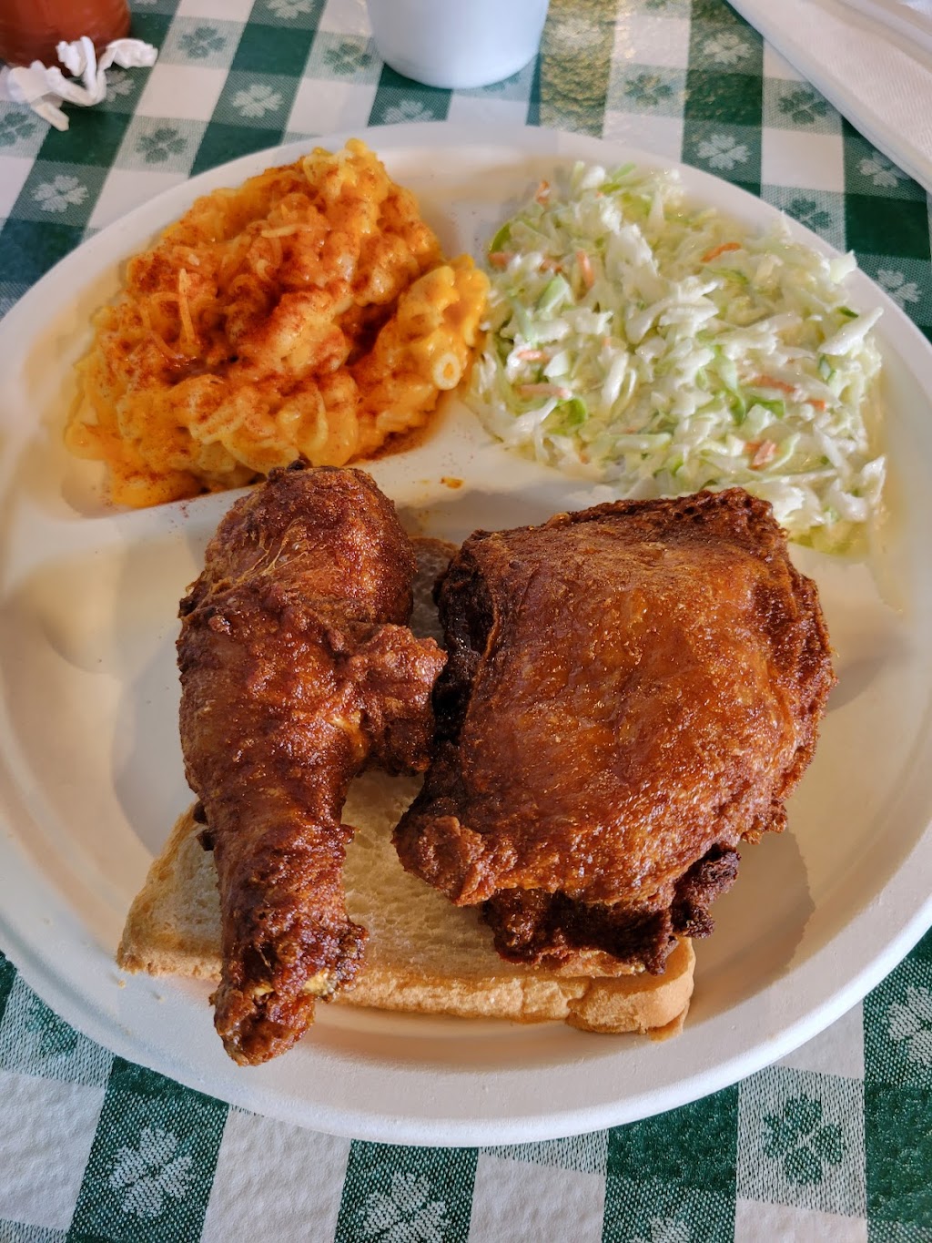Guss World Famous Fried Chicken | 35505 Ford Rd, Westland, MI 48185, USA | Phone: (734) 728-6170