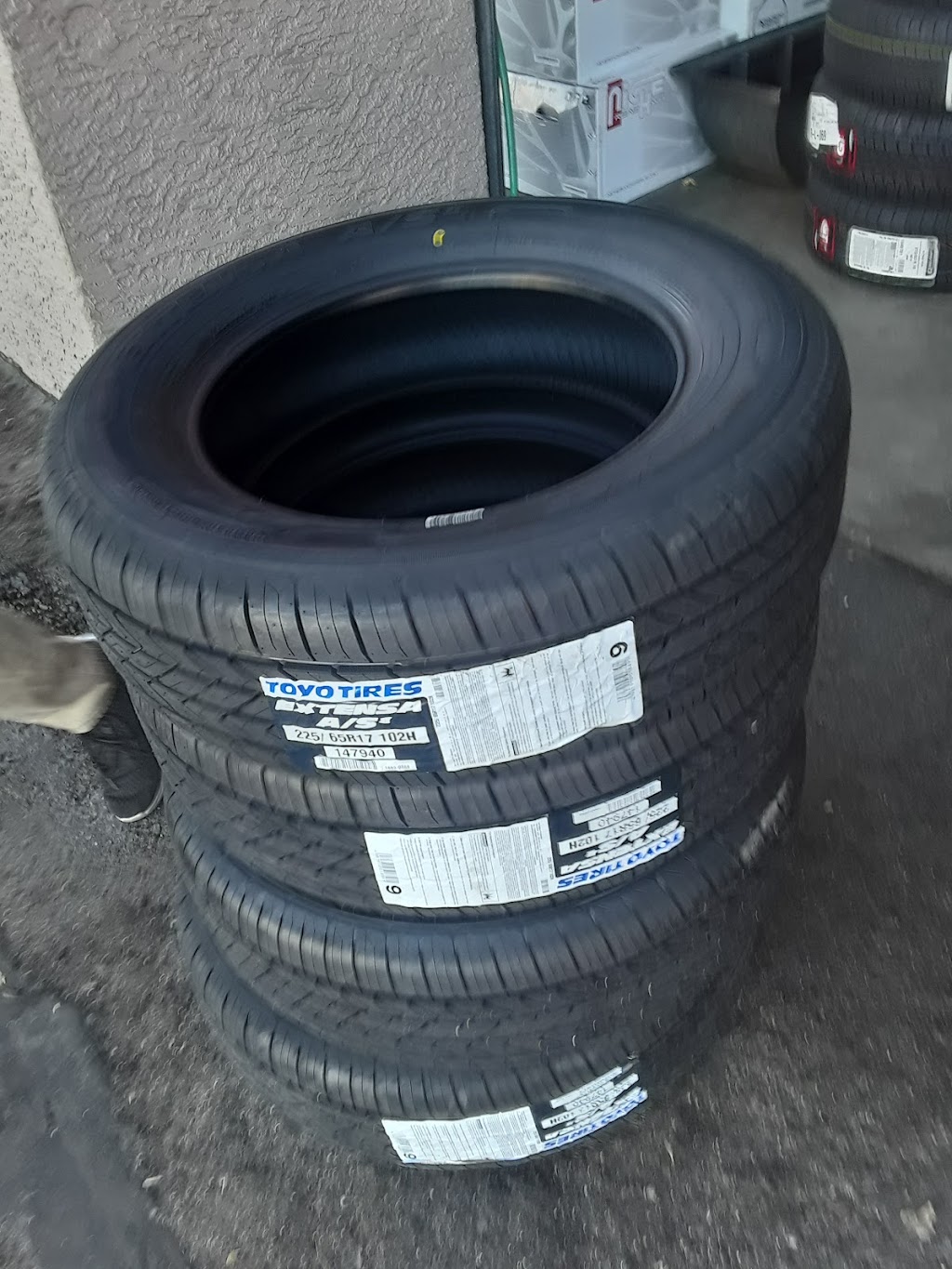 Arizona Tire Pros | 2033 W University Dr Suite 113, Mesa, AZ 85201, USA | Phone: (480) 424-7767