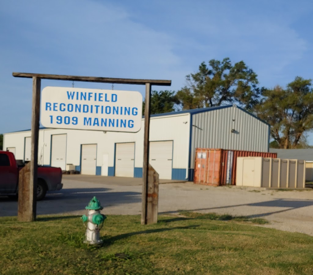 Winfield Motor Company - Jeep | 1901 South Main, Winfield, KS 67156, USA | Phone: (620) 221-2840