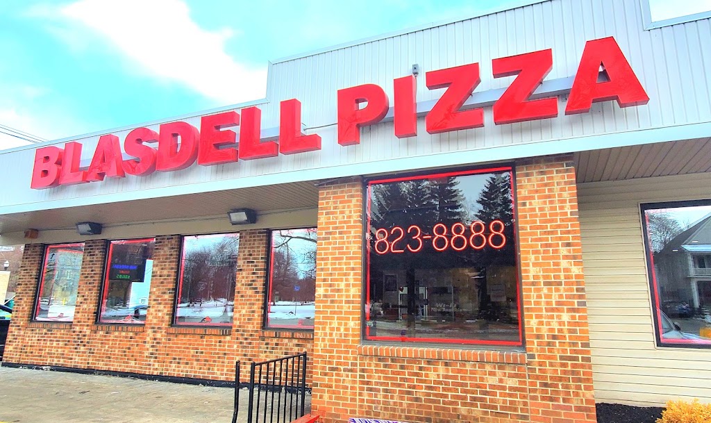 Blasdell Pizza | 2370 Seneca St, Buffalo, NY 14210, USA | Phone: (716) 823-8888