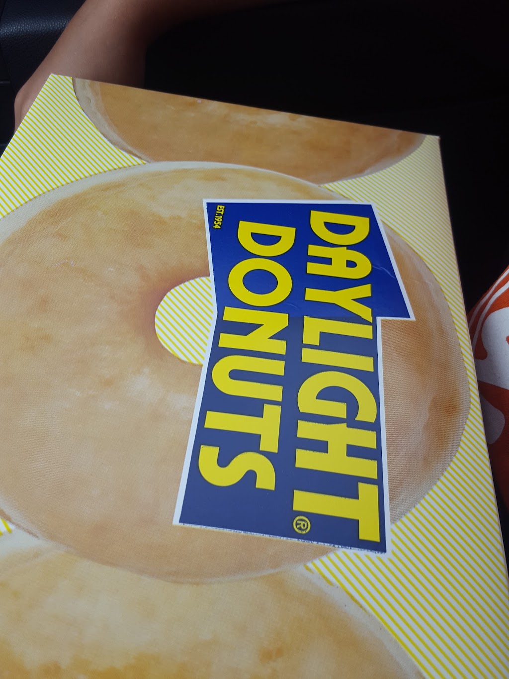 Daylight Donuts | 1965 Madison Ave, Granite City, IL 62040, USA | Phone: (618) 709-7955