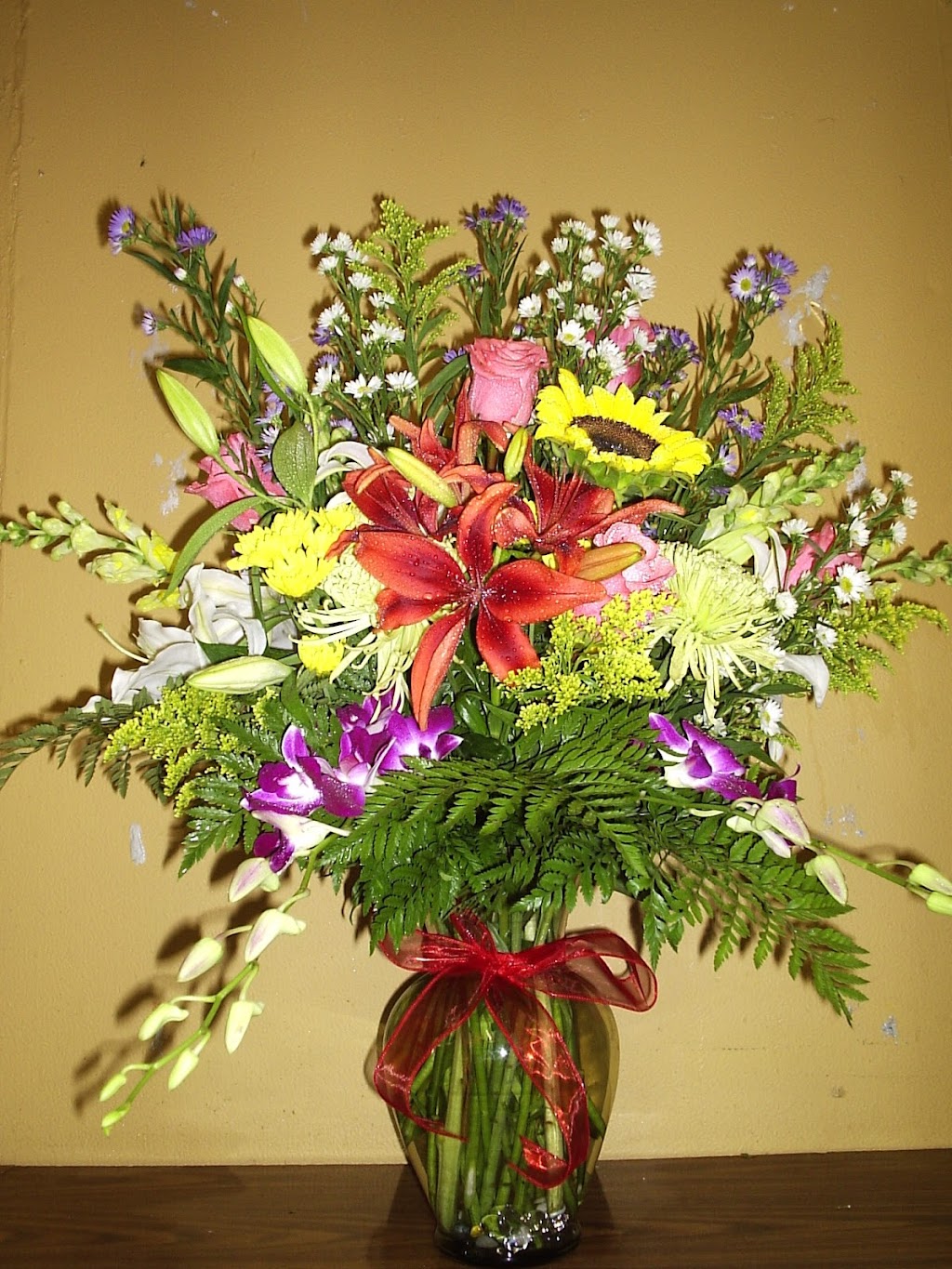 Rocio Flower Shop | 2676 N University Dr, Sunrise, FL 33322, USA | Phone: (954) 749-6155