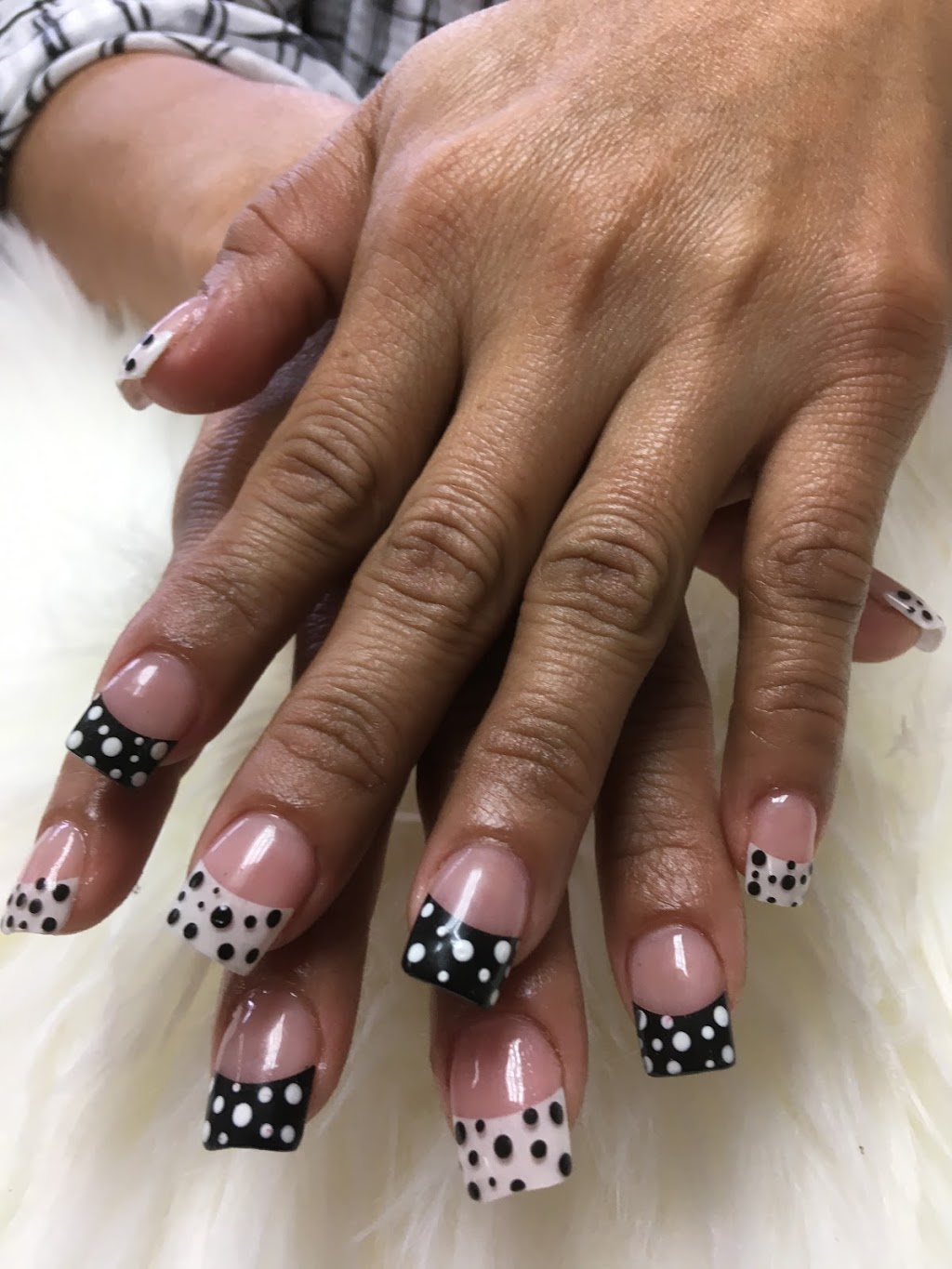 Nellys Nails | 181 Aldine Bender Rd, Houston, TX 77060, USA | Phone: (281) 445-1911