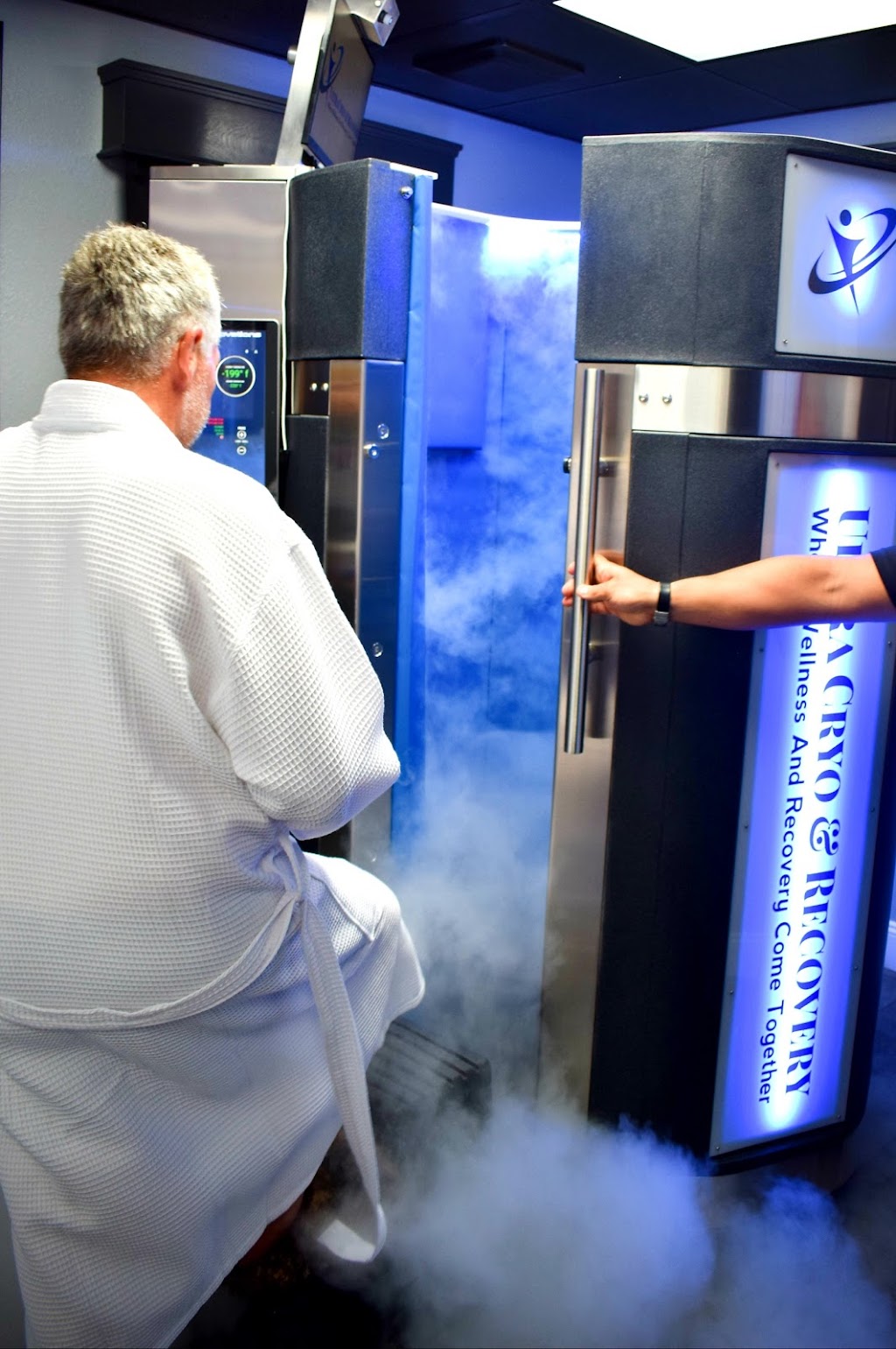 Ultra Cryo & Recovery | 202 Howard St Suite 1, Auburndale, FL 33823, USA | Phone: (863) 221-4337